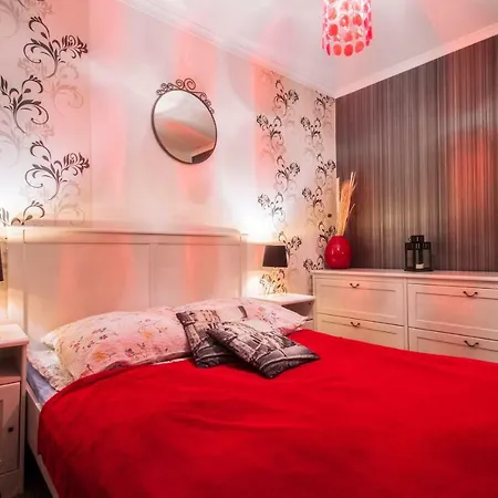 Sloneczna Apartment *